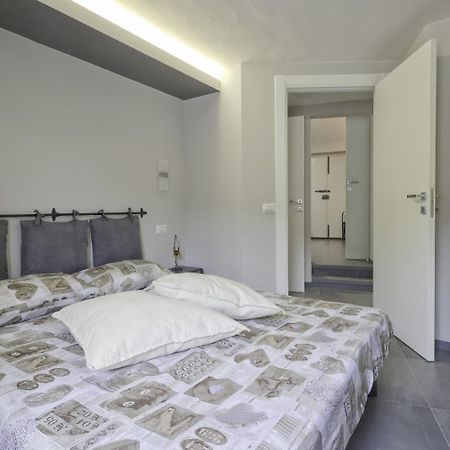 Casa Vacanze Vicolo della Luna Ambra Esterno foto